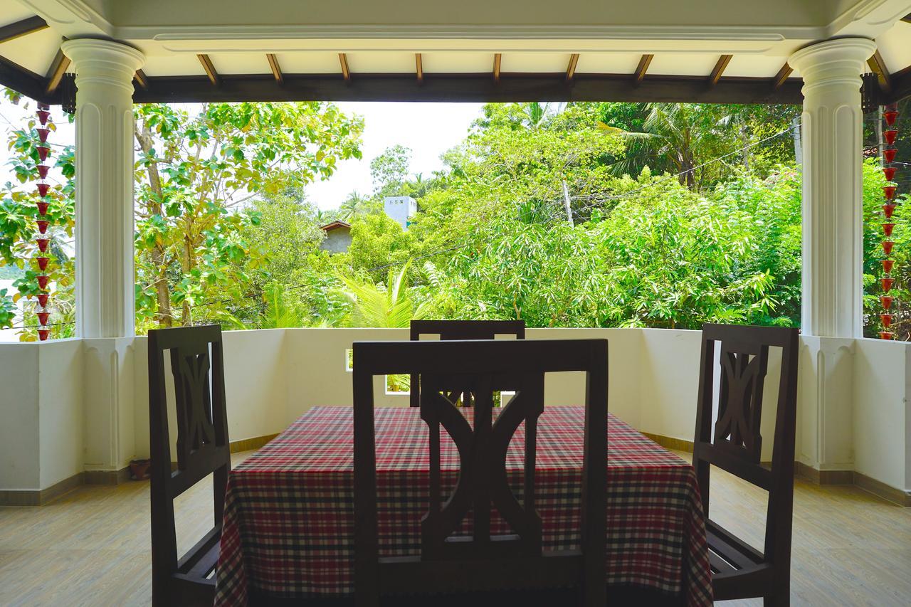 Hotel Dream House à Dikwella Extérieur photo